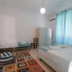 In 2br-1ba *