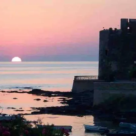 Apartment In 2br-1ba Santa Lucia (Sardinia)