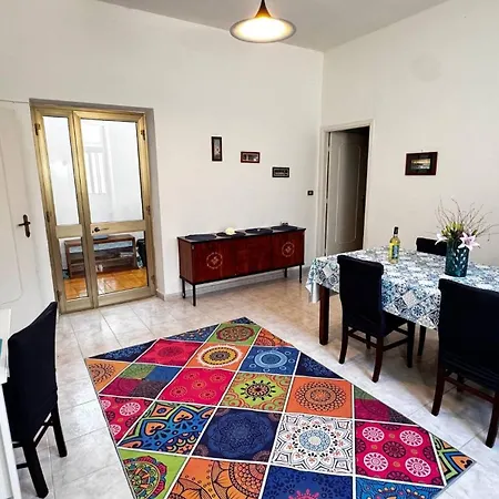 In Santa Lucia 2br-1ba Santa Lucia (Sardinia)