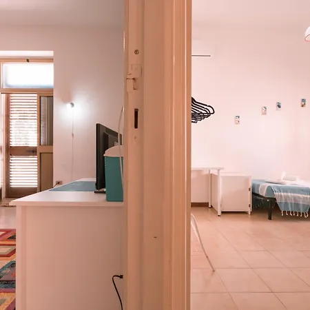 Apartamento In 2br-1ba Santa Lucia (Sardinia)